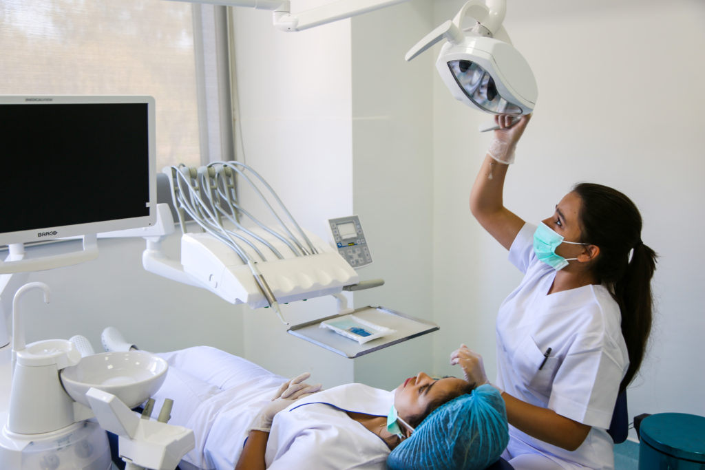 Etudiants-centre-ok-dentaire-5-1024x683